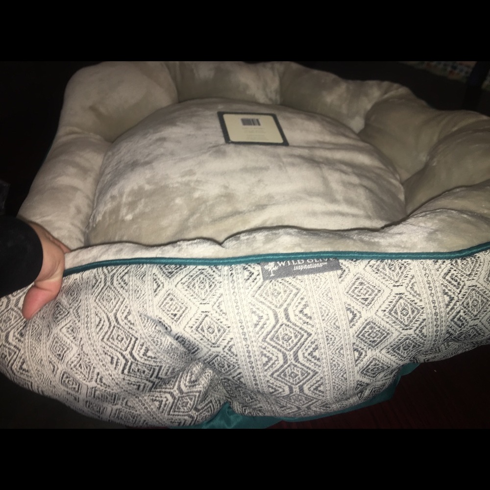 NEW CUTE DOG BED